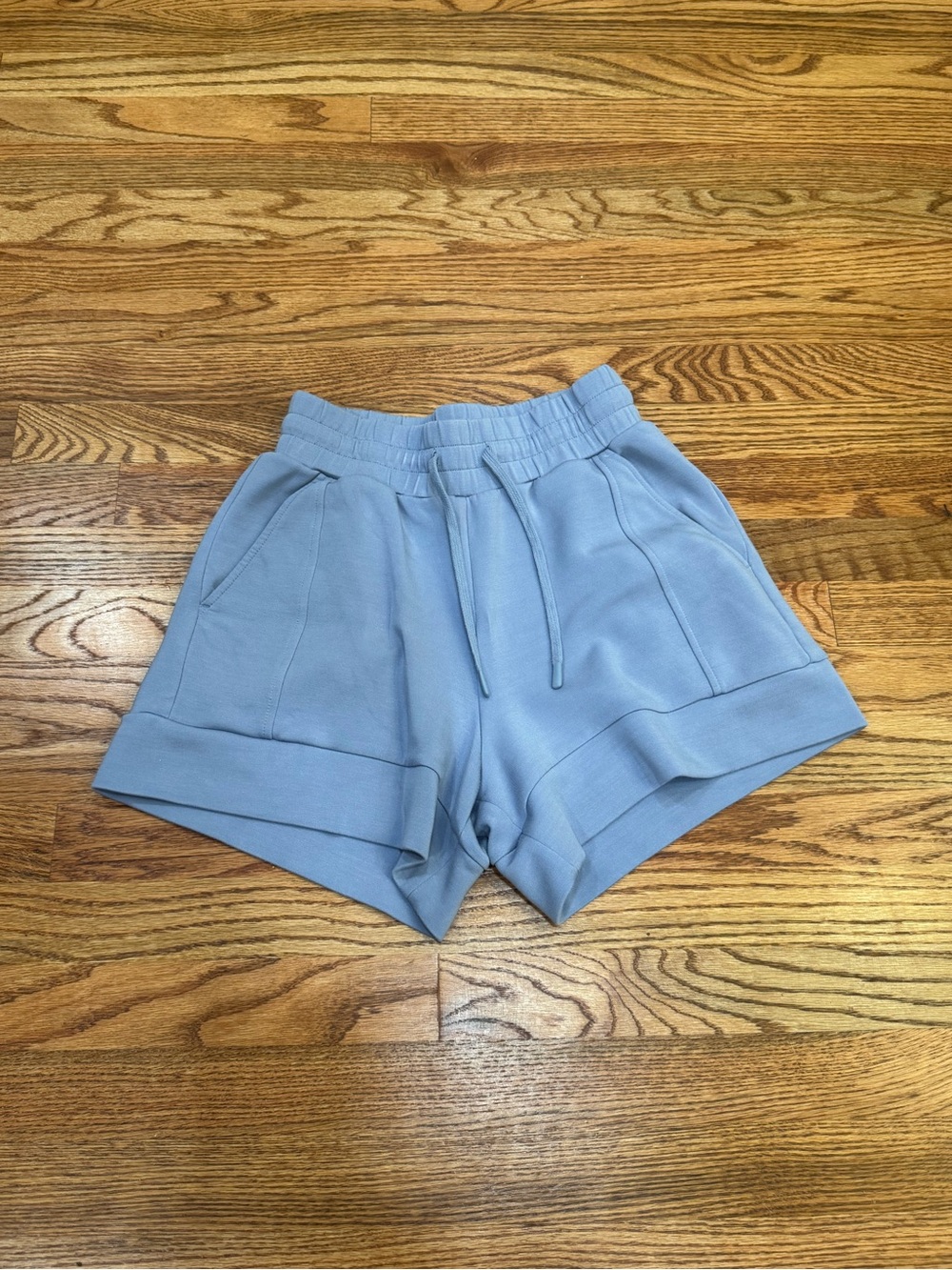 Varley Rain Blue Atrium Shorts XS